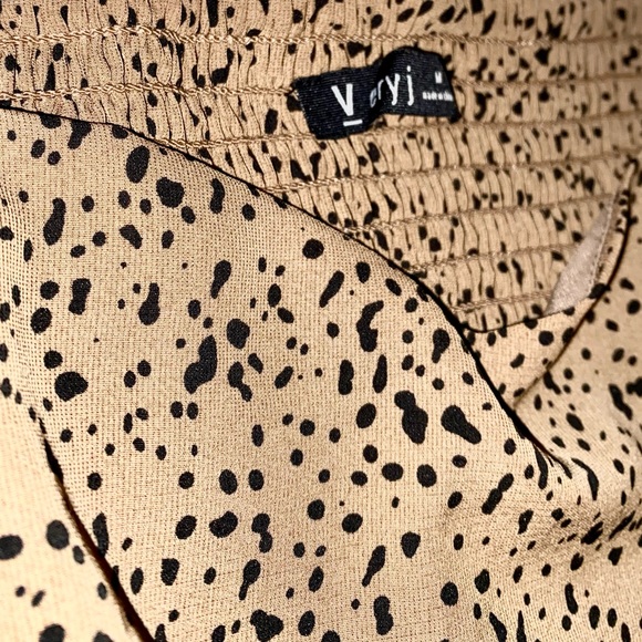 Off the shoulder animal print top. - Picture 3 of 3